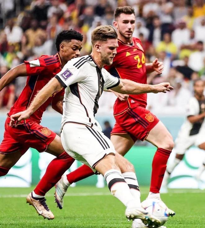 那些年，我们一起追的球星：斯托伊奇科夫（青春记忆里的球场偶像：斯托伊奇科夫）